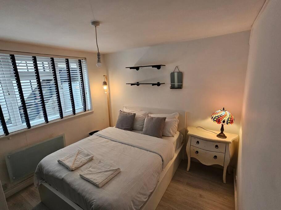Ferienwohnung Peaceful And Elegant London Exterior foto